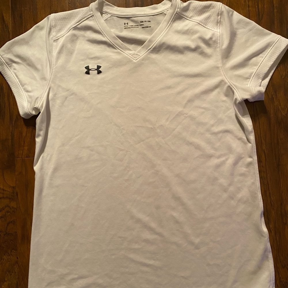 Under amour athletic top